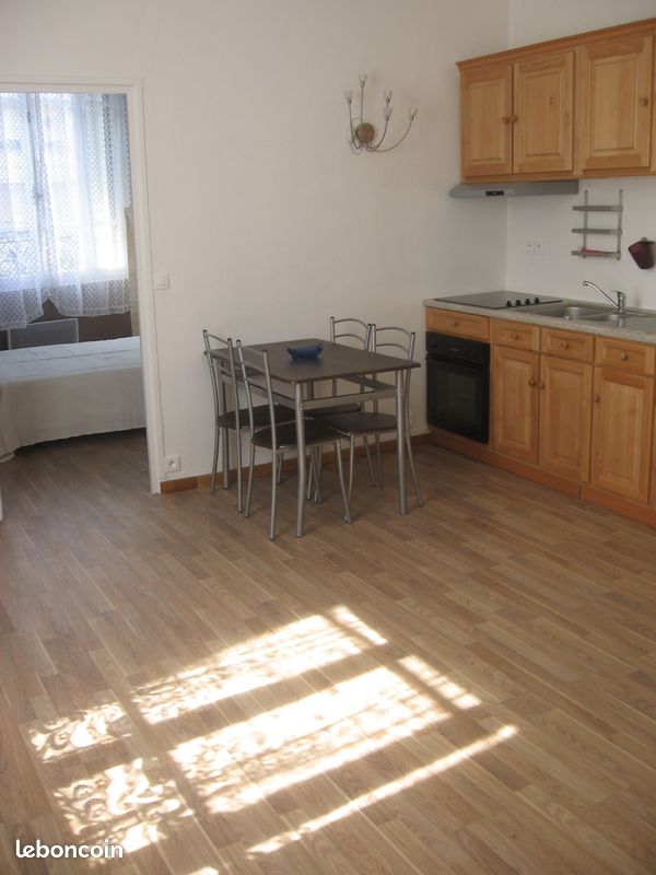 Appartement 2 pièces 38 m² · à Le Kremlin-Bicêtre · 38 m² · 1 050 €/mois