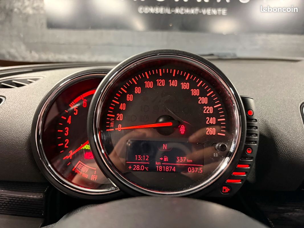 MINI CLUBMAN F54 Cooper SD 190 ch Red Hot Chili | SUIVI COMPLET | TOIT OUVRANT | SIEGES CHAUFFANTS 12580 (image 22)