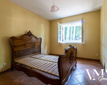 Maison 650 000 € - 245 m²