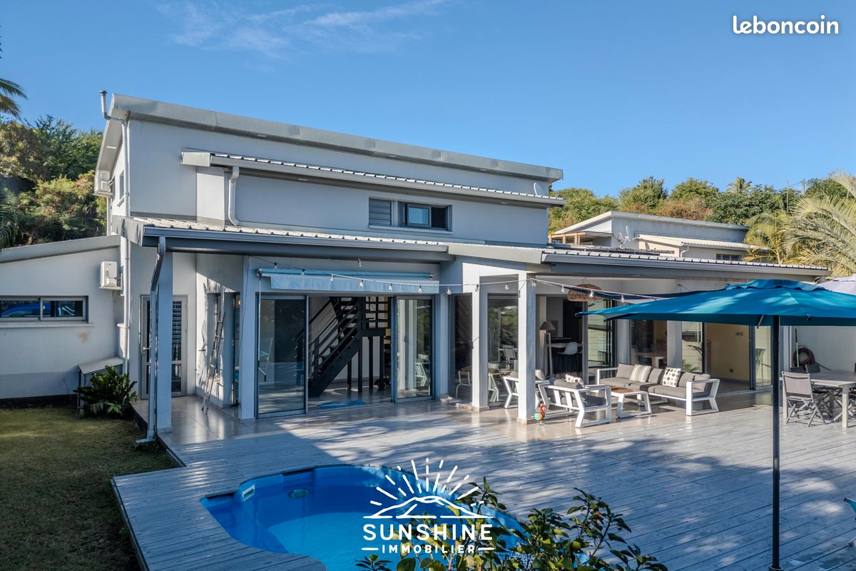 Maison 6 pièces 147 m² · à La Possession · 147 m² · 550 000 €