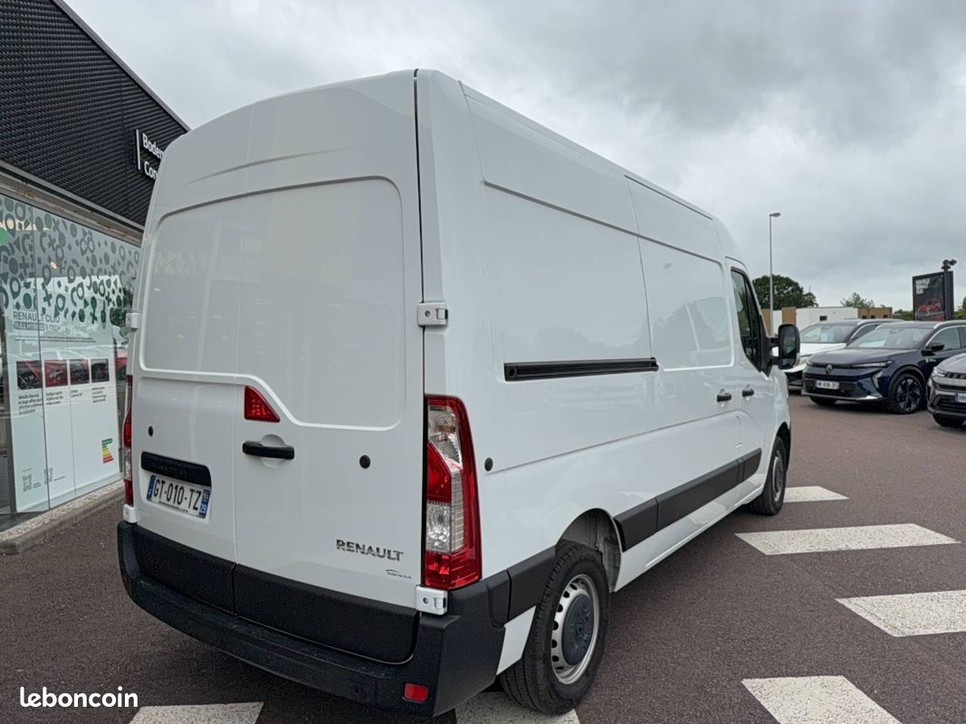 Renault master fgn trac f3500 l2h2 blue dci 135 confort (image 5)