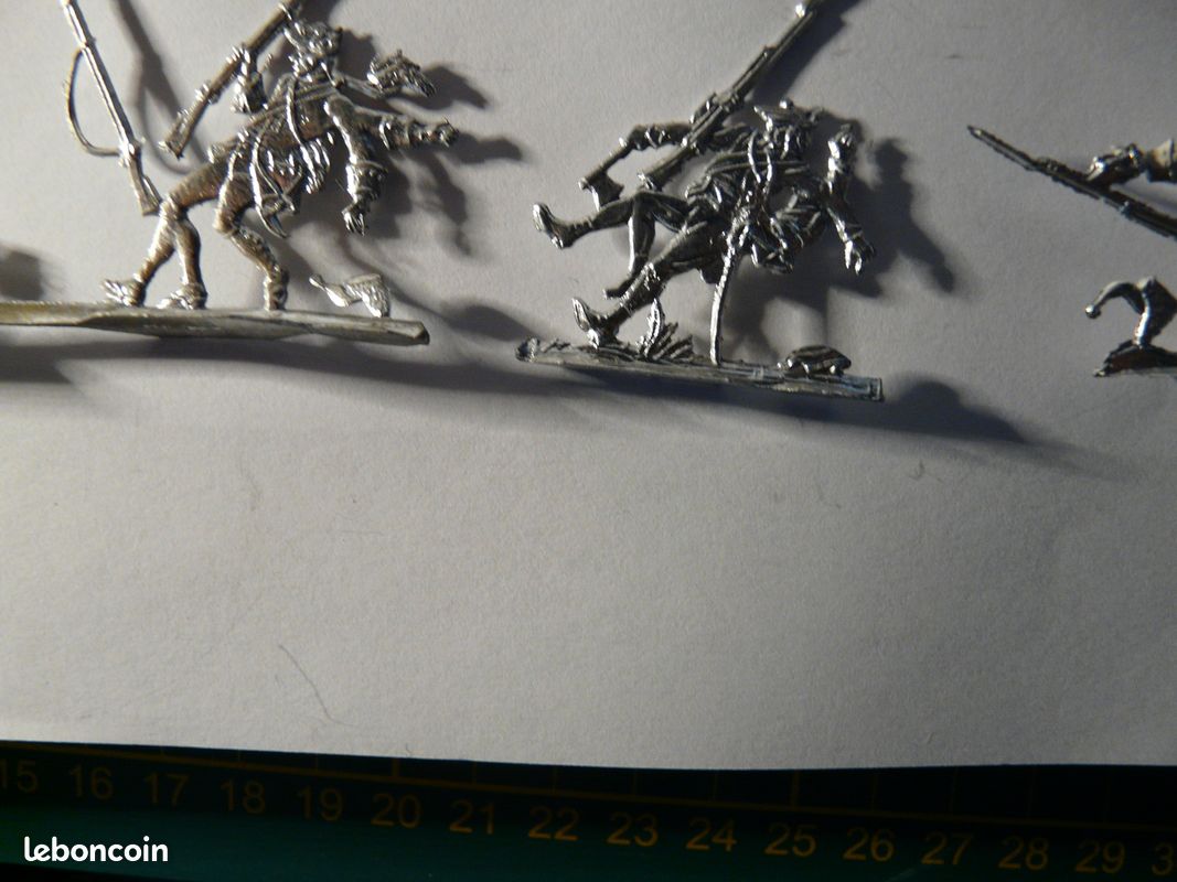 Plats d'étain Soldats Pape etc - Flat tin - Zinnflachfiguren
