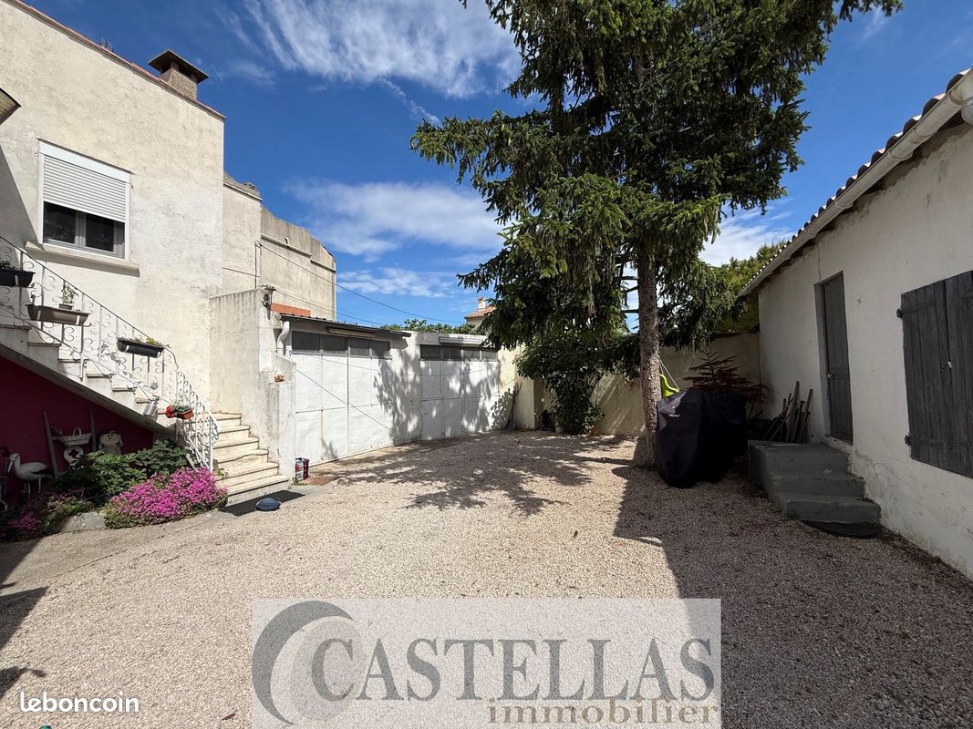 Maison 4 pièces 90 m² · à Roquefort-la-Bédoule · 90 m² · 440 000 €
