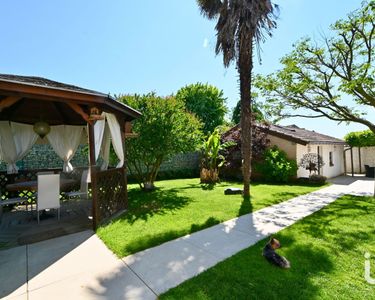 Maison 775 000 € - 258 m²