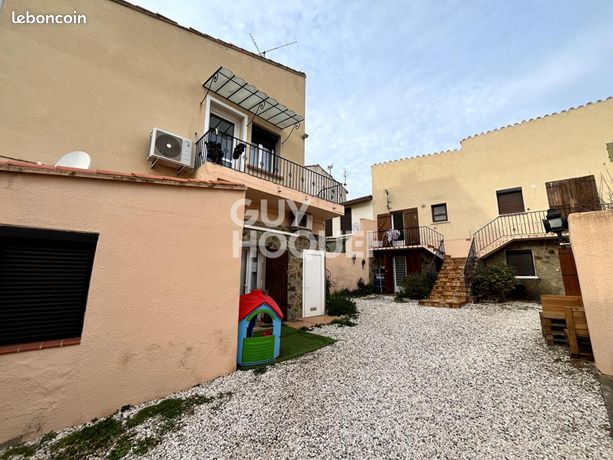 Immeuble 15 pièces 313 m²