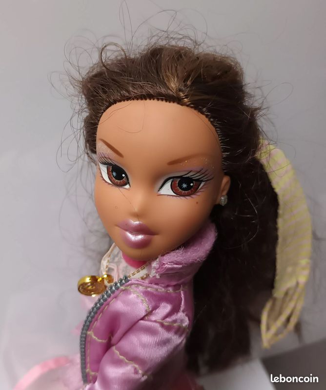 Poupée Bratz Ice Championne Yasmin vintage année 2001 (image 4)