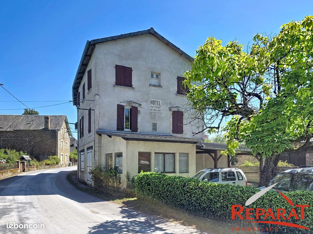 Immeuble 386 m² · à Allassac · 386 m² · 265 000 €