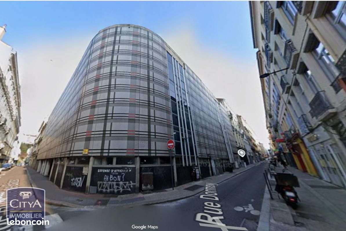 Parking Saint Etienne · à Saint-Étienne · 75 500 €