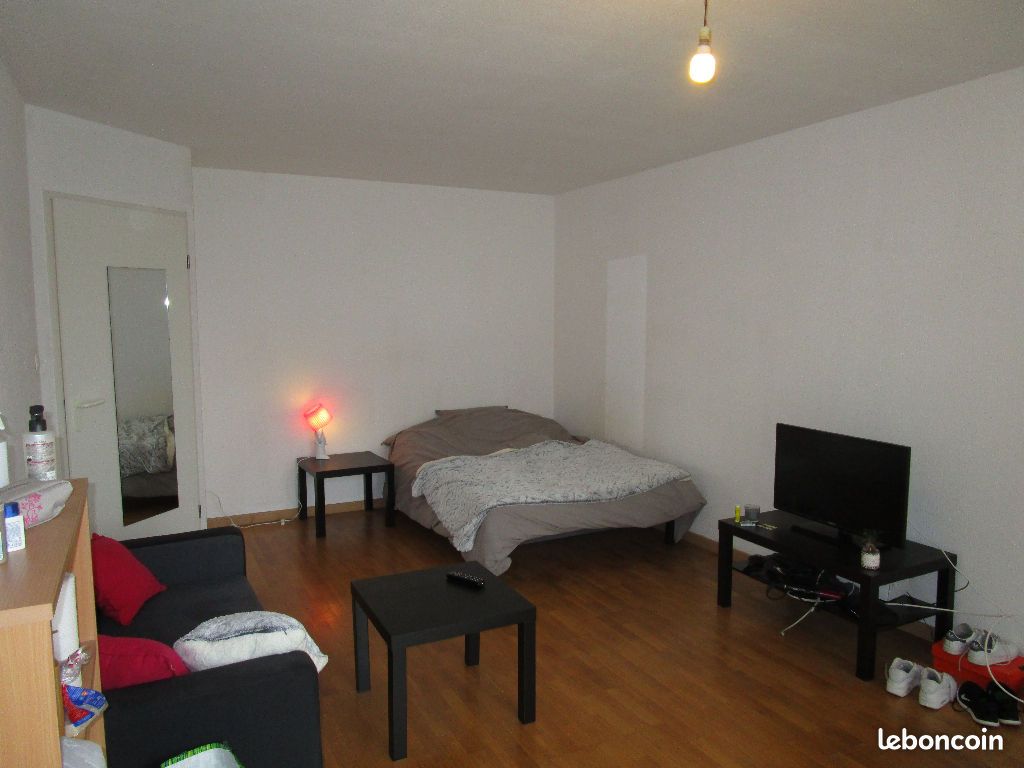 Appartement 1 pièce 38 m² · à Metz · 38 m² · 490 €