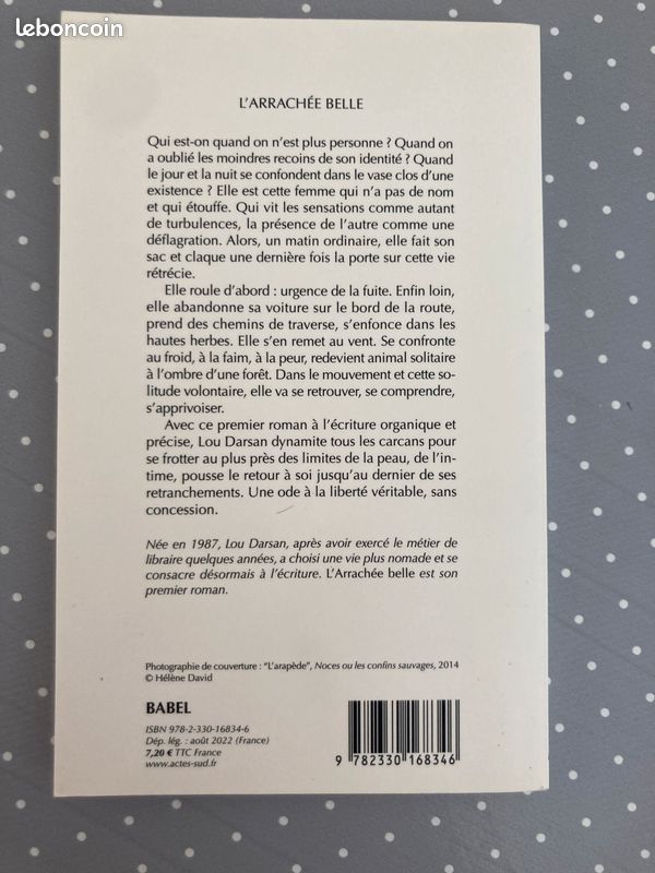 Livre - roman L'Arrachée belle de Lou Darsan (image 2)