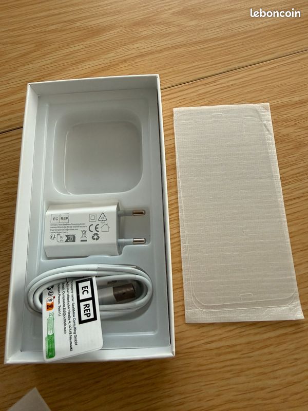 Iphone 12 64go (image 6)