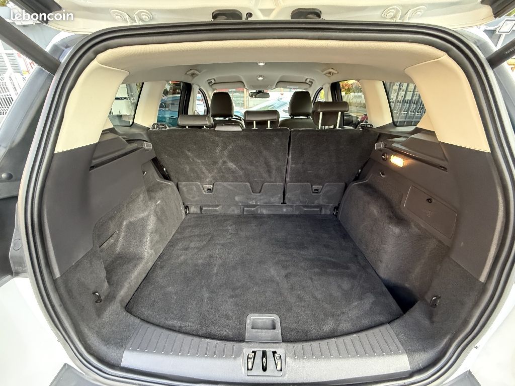 Ford Kuga 1.5 TDCi 120 SetS 4x2 BVM6 Titanium (image 10)