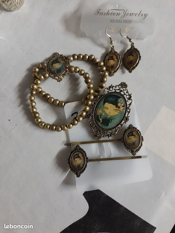 Bijoux ensemble (image 1)