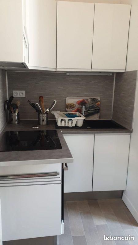 Appartement 2 pièces 25 m² · à Laval · 25 m² · 390 €