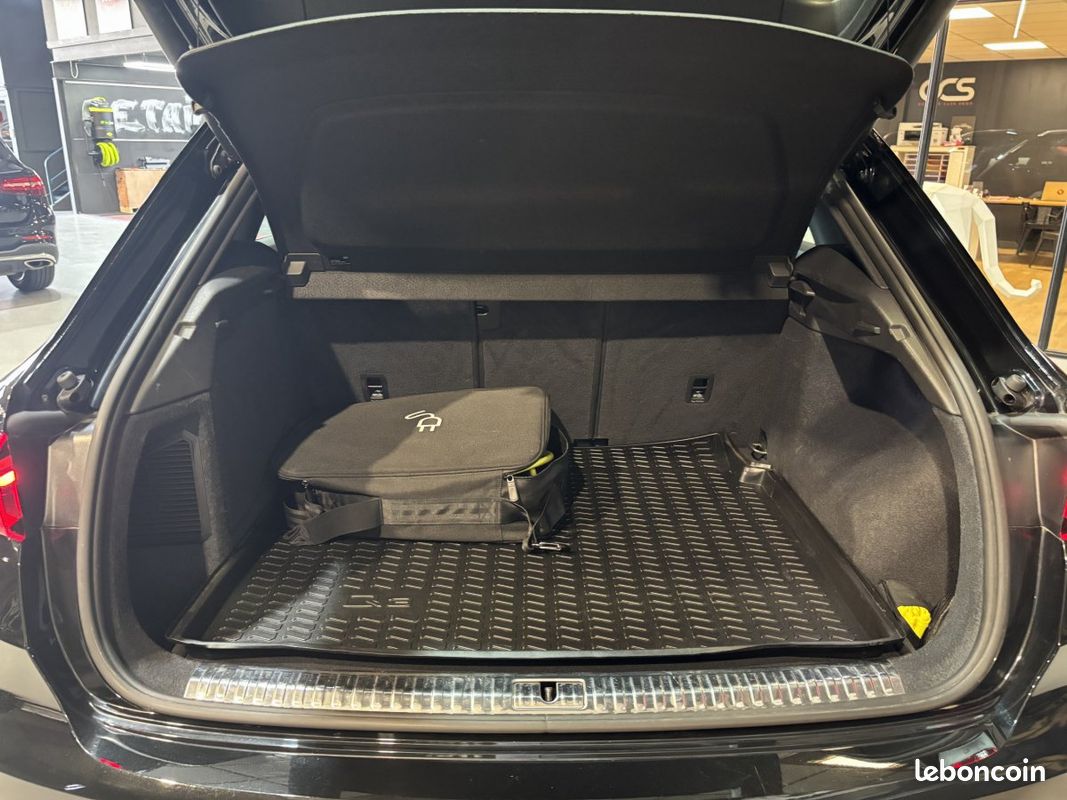 Audi Q3 45 TFSI E 245 S LINE STRONIC (image 7)