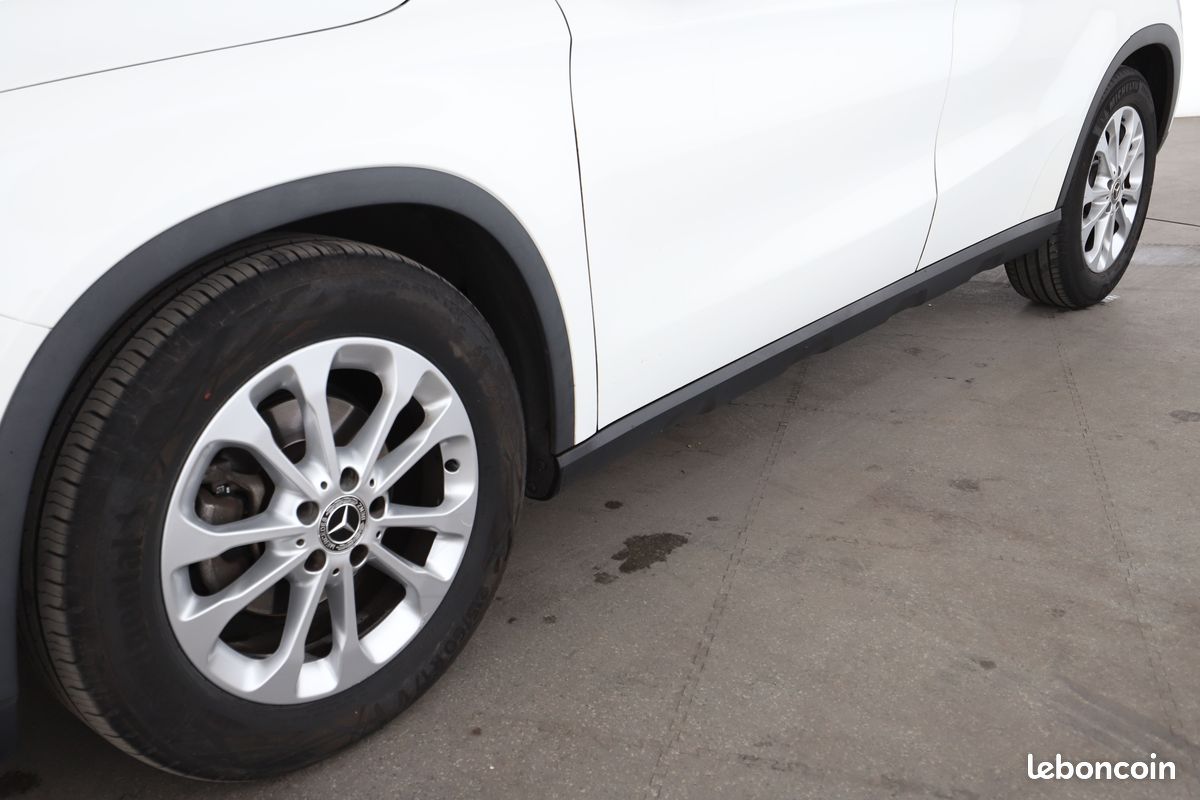 Mercedes-Benz GLA 200 d Inspiration 7G-DCT 136 ch (image 30)