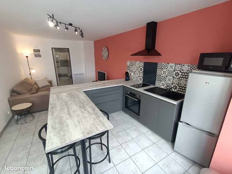Appartement 1 pièce 25 m² · à Saint-Chély-d'Apcher · 25 m² · 440 €
