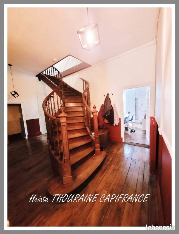 Maison 9 pièces 230 m² - Saint-Maixent-l'École 79400 (image principale 3)