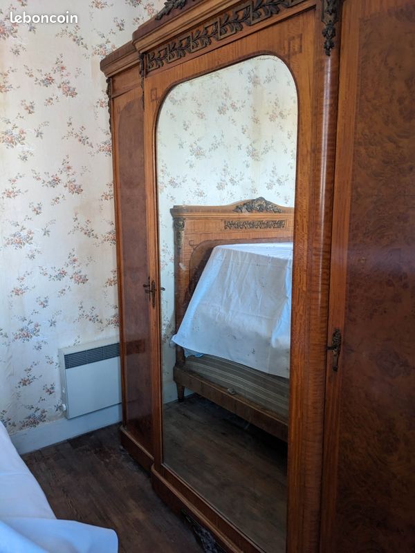 Meubles d'antiquaire : Grande et belle armoire+ Lit en marqueterie (image 3)