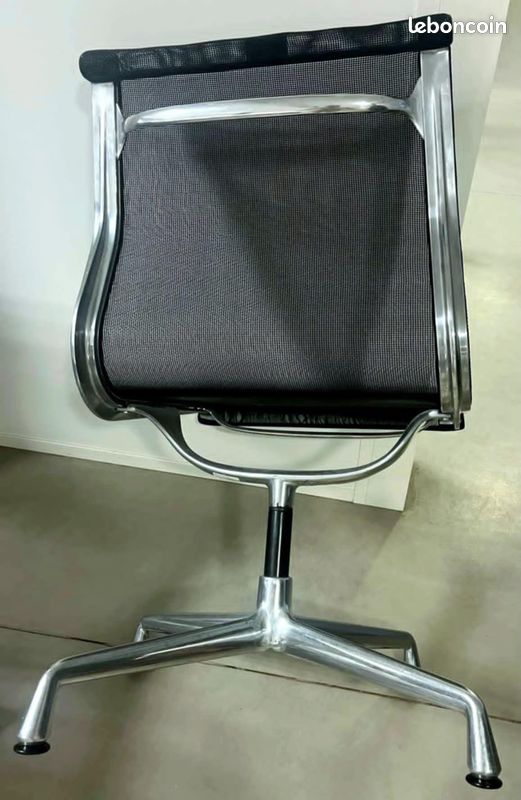 Sièges C&R Eames (image 6)