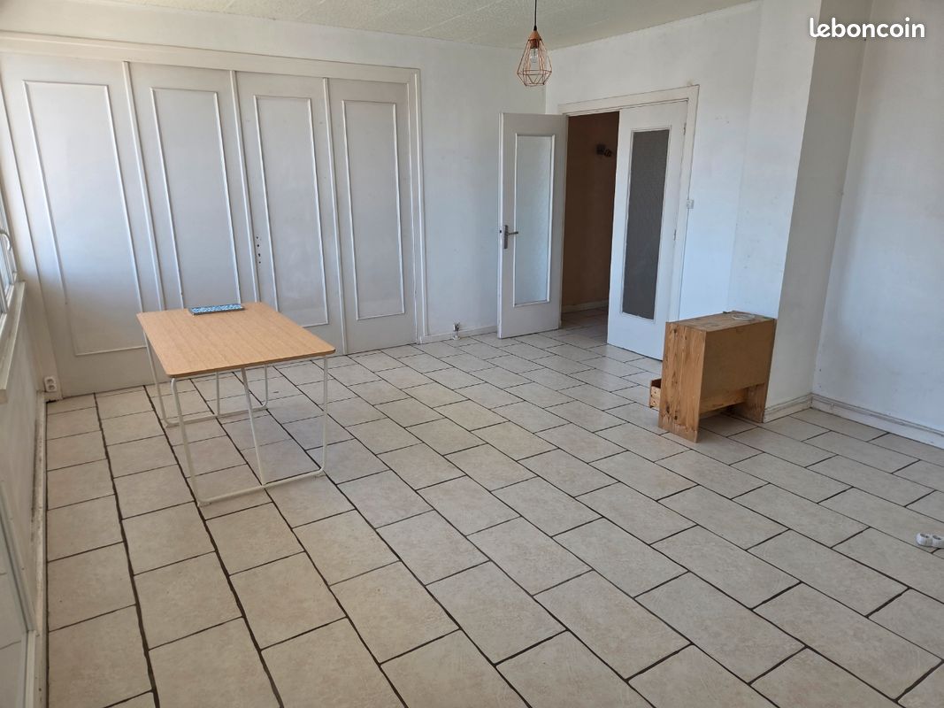 Appartement 5 pièces 110 m² · à Lyon · 110 m² · 1 100 €