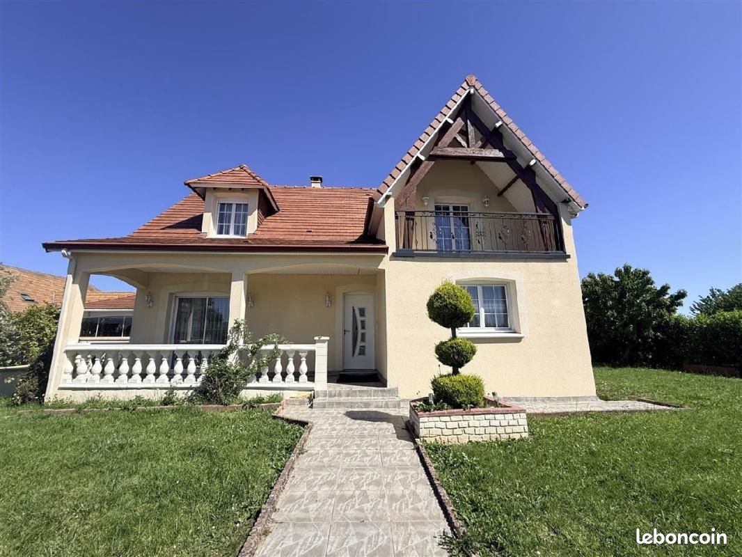 Maison 4 pièces 122 m² · à L'Aigle · 122 m² · 237 000 €