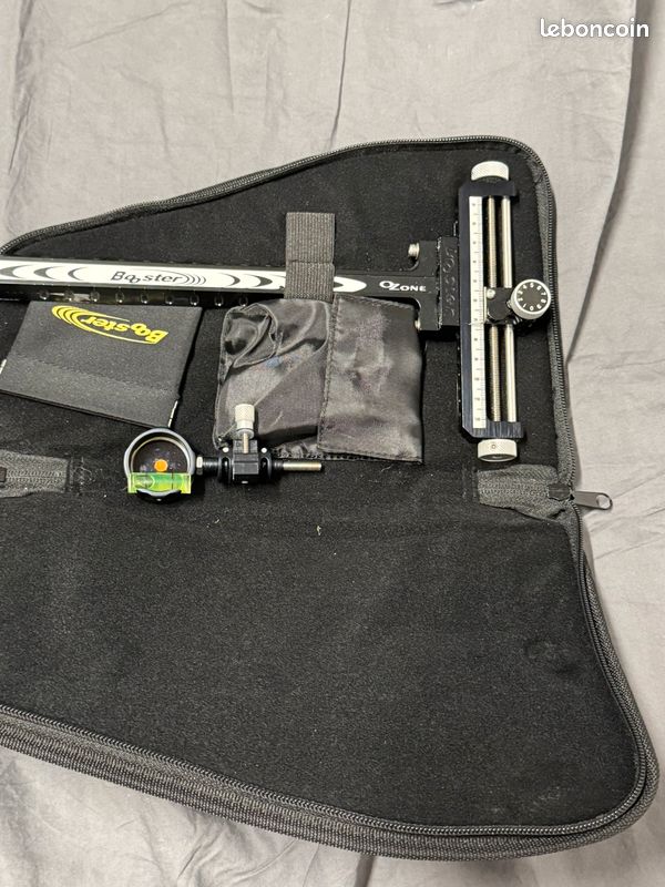 Arc Recurve Démontable Core 68" Noir 26 Lb Pour Adulte – Main Droite
