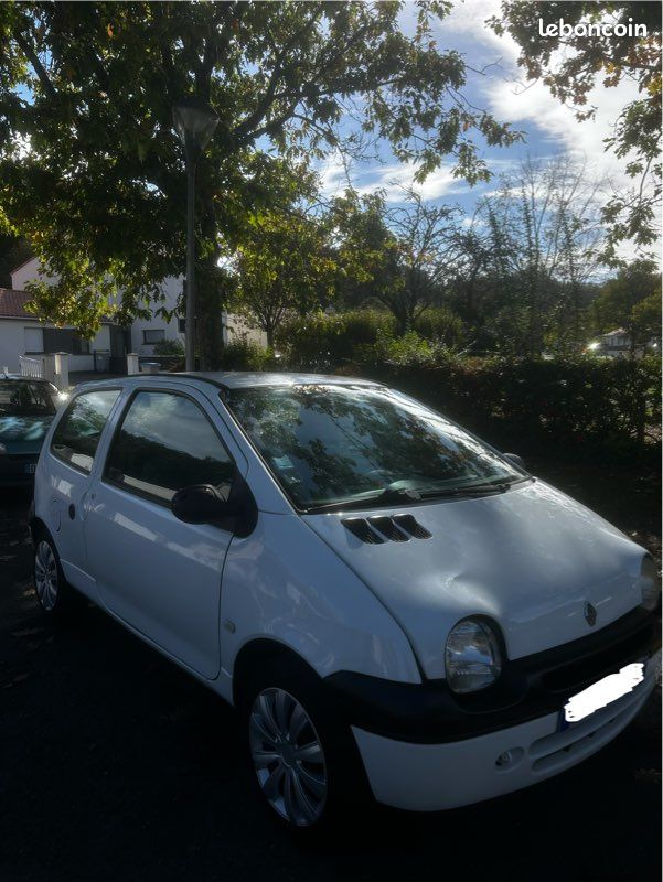 RENAULT Twingo 1 phase 2 blanche (image 1)
