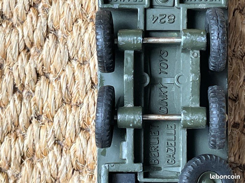 Camion Militaire Dinky Toys 6 Roues - Vert Bâché - Siège Non Percé - Modèle 1950