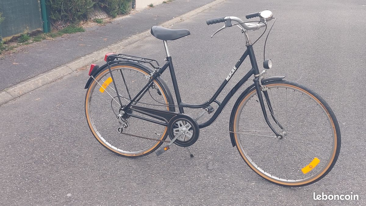 vélo de Ville vintage Mercier / Vintage Bike MERCIER/ 53