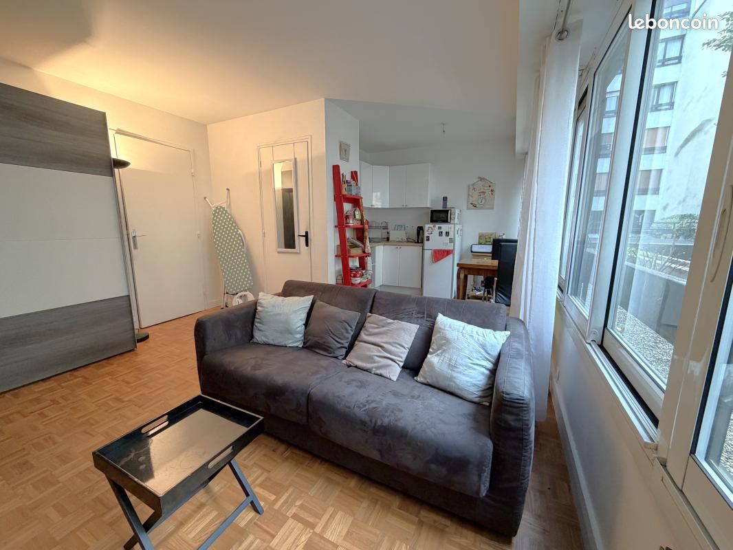 Appartement 1 pièce 28 m² · à Paris · 28 m² · 257 000 €