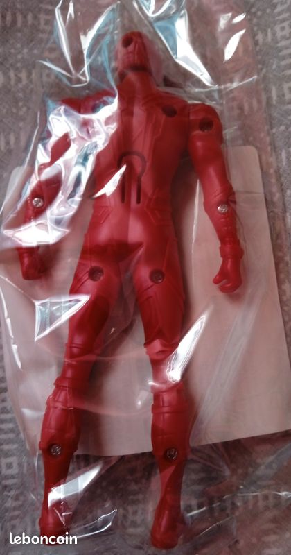 Figurine jouet spiderman hulk capitaine 17 cm (image 3)