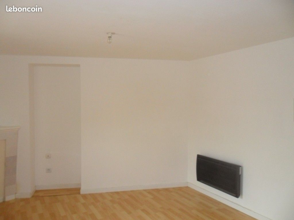 Studio 1 pièce 16 m² - Ruelle-sur-Touvre 16600 (image principale 2)