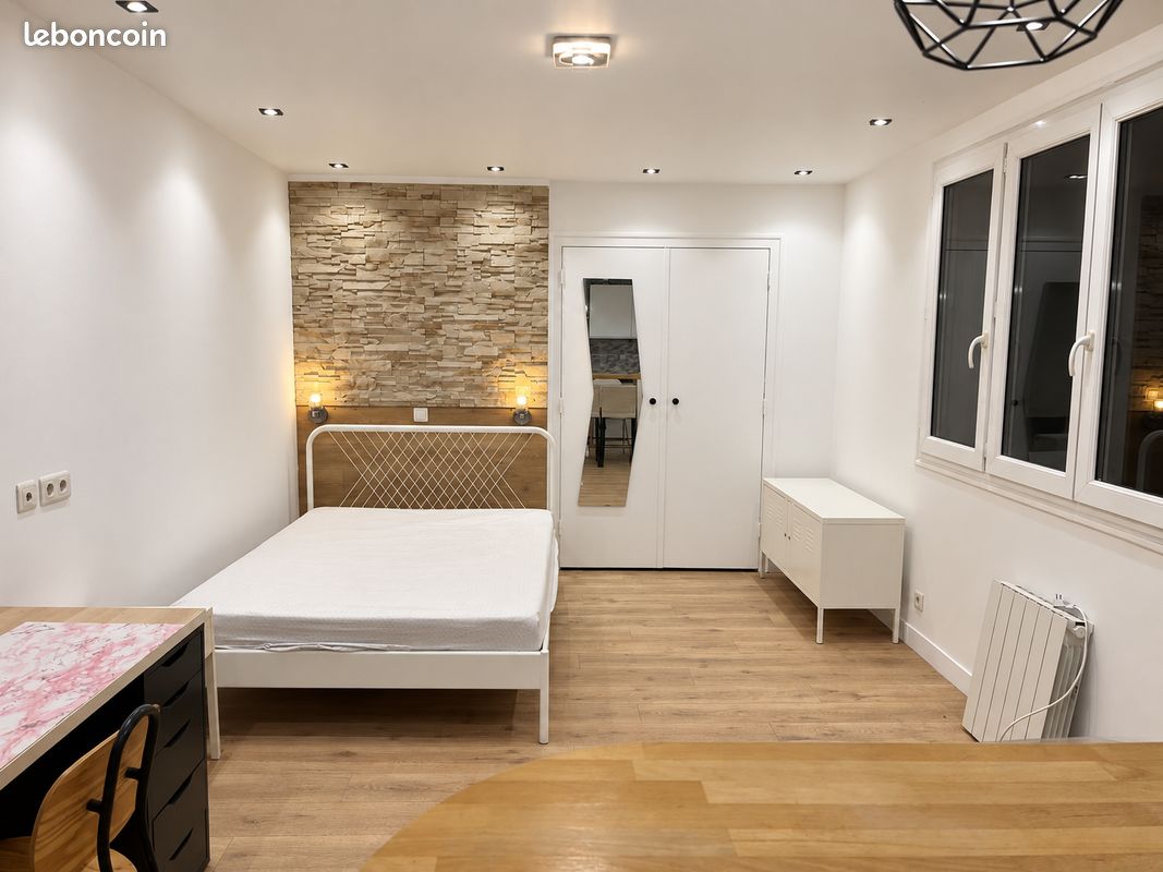 Appartement 1 pièce 25 m² · à Saint-Étienne · 25 m² · 370 €/mois