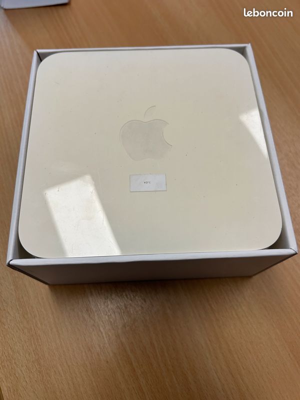 AirPort Extreme 802.11n - A1354 (image 6)