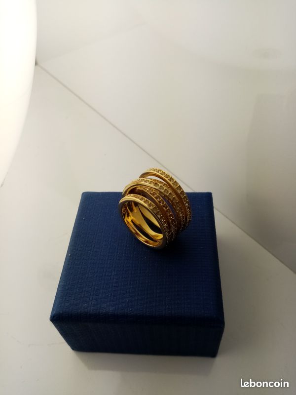 Bague Swarovski vitrine spiral : ring s 52 originale (image 1)
