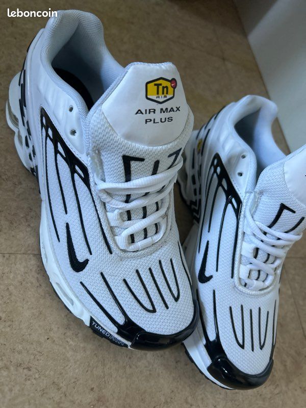 Blanc Tn3 Noir Nike Airmax Plus III TN Blanc/Noir Chaussures
