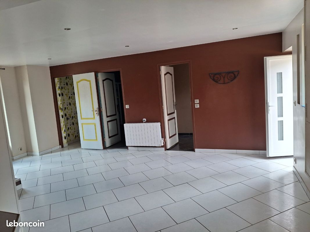 Maison 4 pièces 110 m² · à Alluyes · 110 m² · 115 000 €