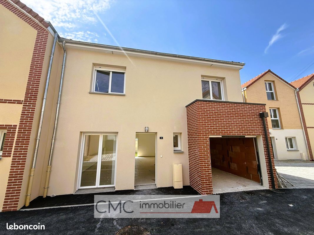 Maison 5 pièces 116 m² · à Luisant · 116 m² · 330 000 €