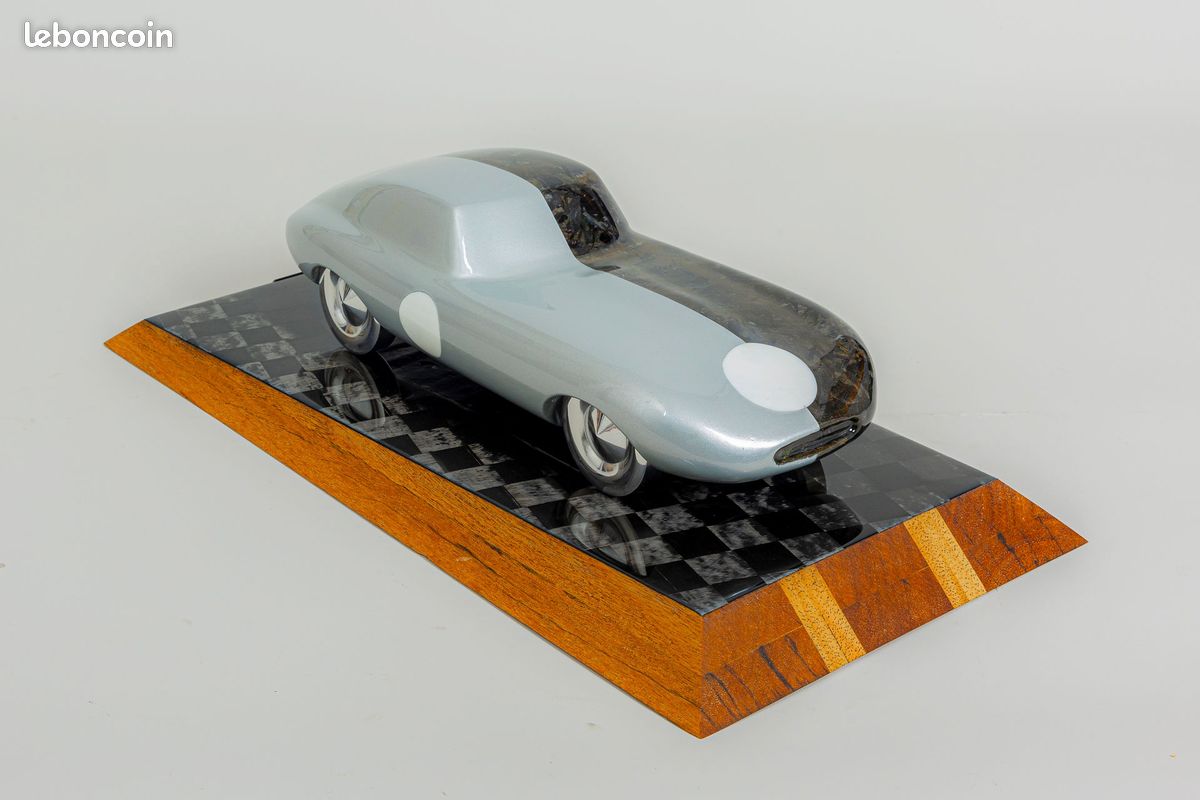 Scupture œuvre d'art Jaguar type E 30cm (image 4)