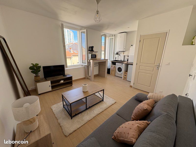 Appartement 1 pièce 20 m² · à Toulon · 20 m² · 545 €/mois