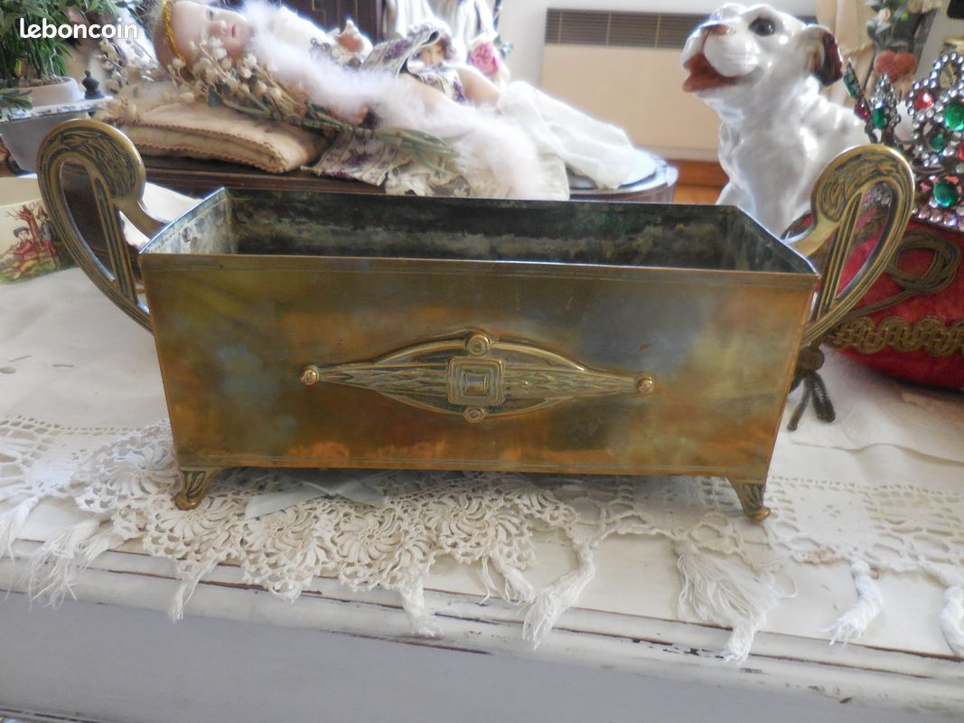 Belle Poupée Ancienne En Porcelaine - Petite Jardinière De 45 Cm - Époque Inconnue