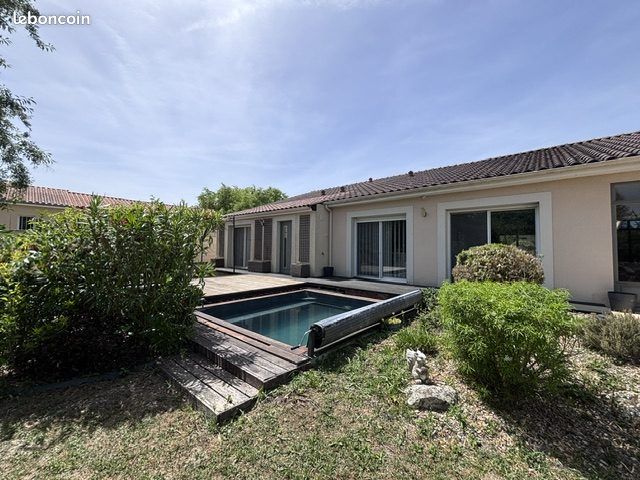 Maison 7 pièces 233 m² · à Loudun · 233 m² · 388 000 €
