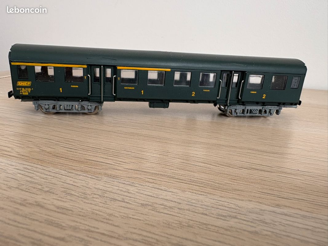 BOITE TRAIN ÉLECTRIQUE Jouef voiture pullman ref 5610 HO SNCF vintage EUR 31,00 - FR