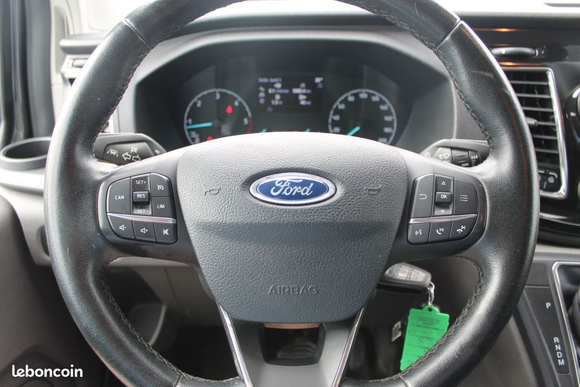 Ford Transit Custom FOURGON 300 L1H1 2.0 130 BVA LIMITED (image 14)
