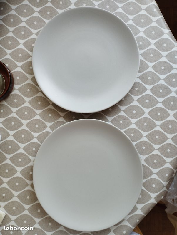 2 Assiettes plates grises H&m home (image 3)