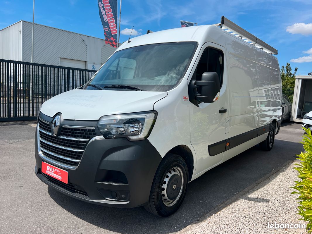18 500 HT RENAULT MASTER Fourgon L3H2 2.3 Blue dCi 180ch avec Galerie, échelle et attelage (image 3)