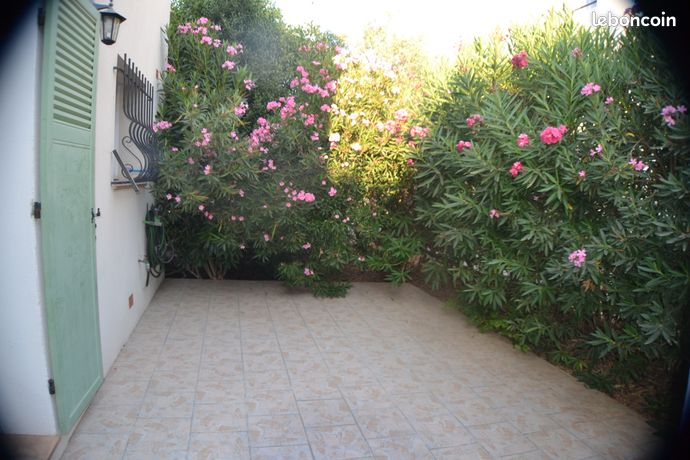 BRIGNOLES, Var, Maison d' Architecte