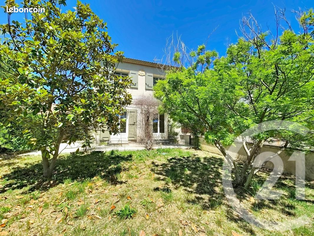 Maison 6 pièces 148 m² · à Paradou · 148 m² · 499 000 €
