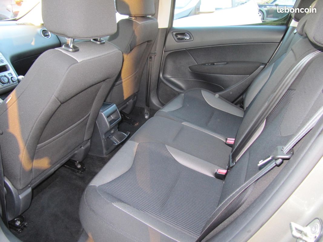 Peugeot 308 1.6 HDI92 FAP ACTIVE 5P (image 3)